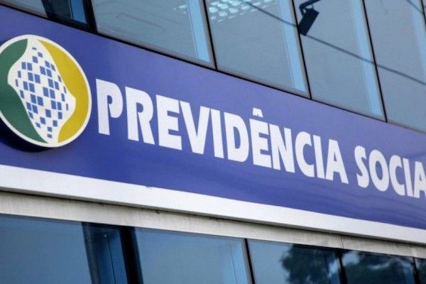 Clipping – Jornal Nacional | TV Globo - INSS suspende obrigatoriedade da prova de vida de março até fim de setembro