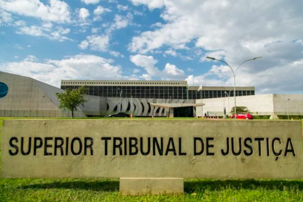 STJ - Ministros Humberto Martins e Jorge Mussi tomam posse na direção do STJ nesta quinta-feira (27), às 17h
