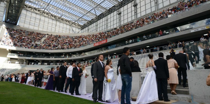 Clipping - CBN Curitiba - Abertas inscrições para casamento coletivo