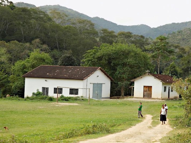 Governo do Brasil - Mais de 900 famílias serão beneficiadas com regularização fundiária de territórios quilombolas