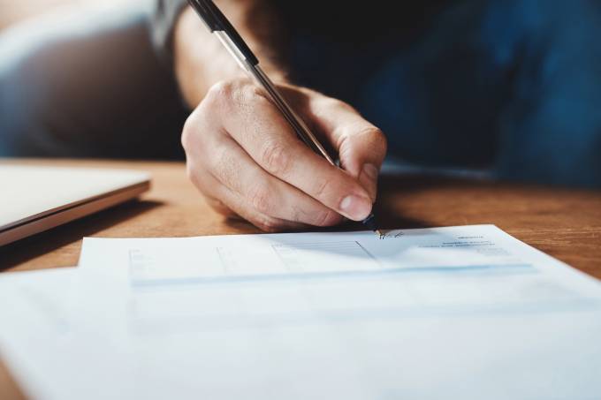 Clipping – Exame - Cartórios de Notas do Brasil passam a autenticar documentos com blockchain