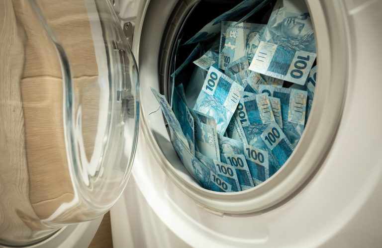 Câmara - Comissão de juristas que estuda mudanças na Lei da Lavagem de Dinheiro reúne-se hoje