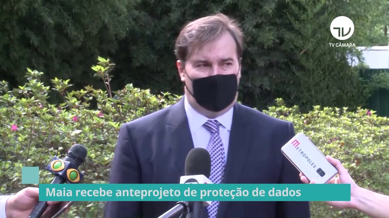 Câmara dos Deputados - Projeto exclui tratamento de dados pessoais para fins religiosos da LGPD