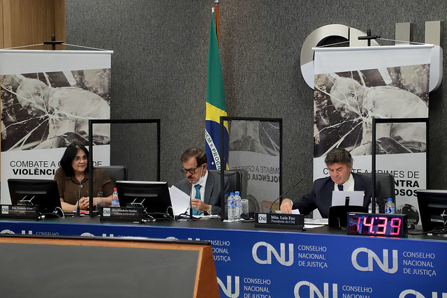CNJ - Canais de denúncias de violência contra idosos chegam a cartórios e tribunais