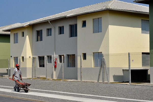 Senado - Programa Casa Verde e Amarela é sancionado com veto a unificação de tributos