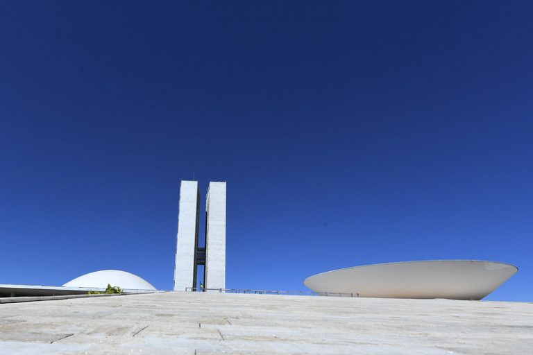 Câmara - Cerimônia de abertura do ano legislativo será realizada nesta tarde