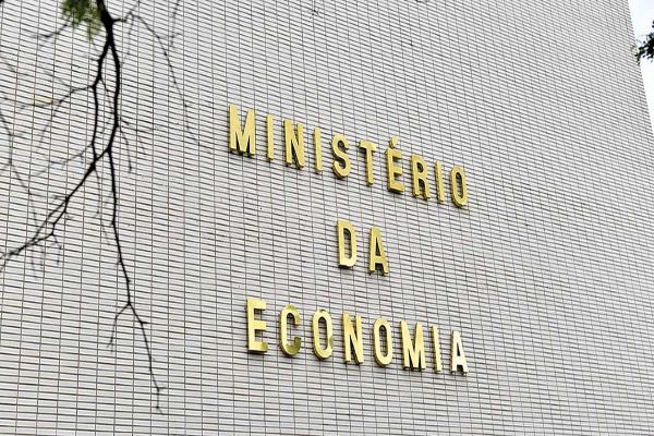 Ministério da Economia regulamenta o Decreto 10543/20 sobre níveis mínimos de exigência para as assinaturas em interações eletrônicas com entes públicos