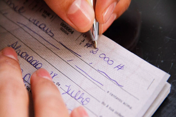 STJ - Juros de mora sobre cheque não apresentado incidem a partir do primeiro ato para satisfação do crédito