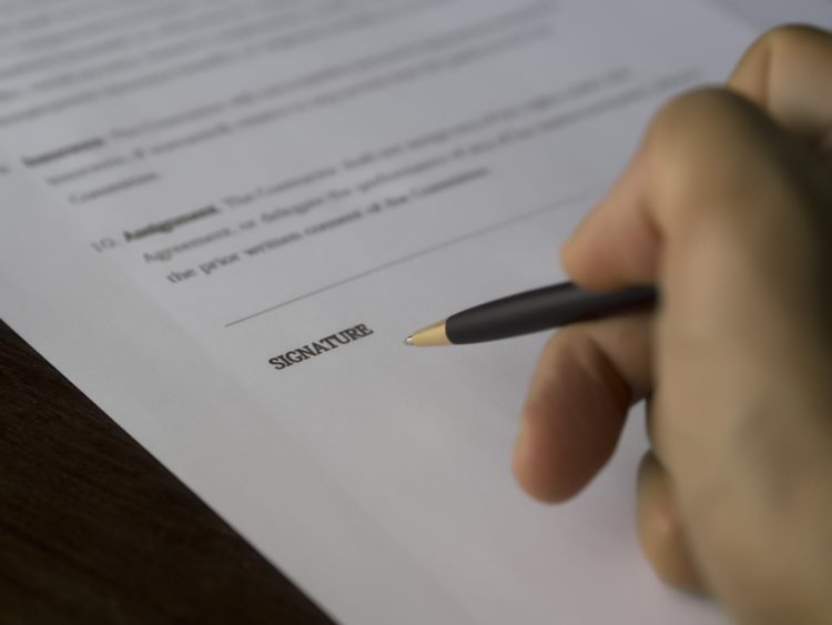 Instrução Normativa nº 234/2025 – GC trata da assinatura do registrador civil no livro de registro de óbito