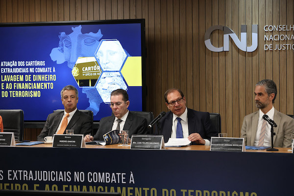 Atuação eficiente dos cartórios impacta combate ao crime organizado, afirma corregedor nacional
