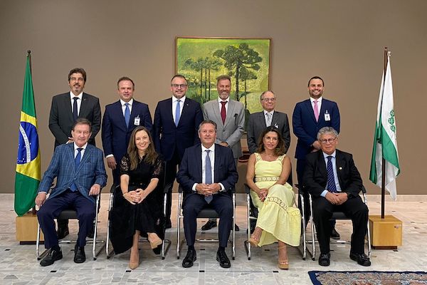 Diretoria da Anoreg/PR é recebida pela cúpula do TJ/PR