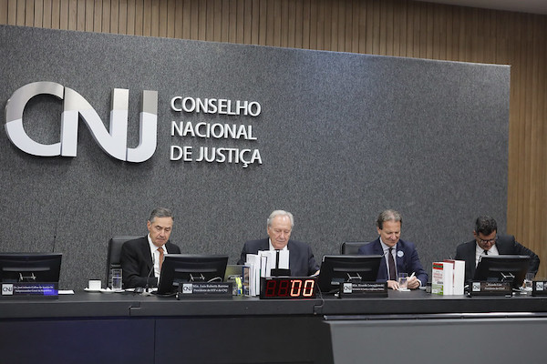 Acordo integrará serviço eletrônico registros públicos, tabeliães de notas e de protestos contra crime organizado