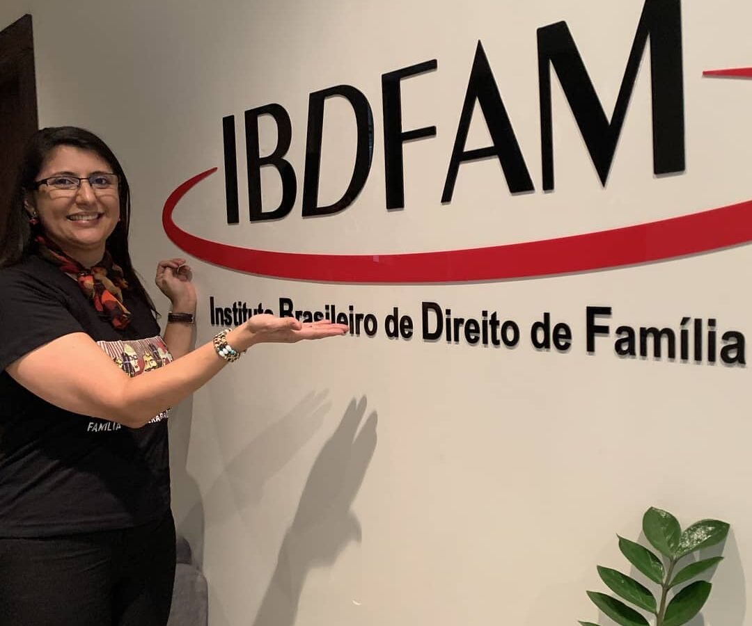 Anoreg/PR entrevista presidente da Comissão Nacional dos Notários e Registradores do IBDFAM para falar sobre o papel dos cartórios no reconhecimento da identidade de gênero