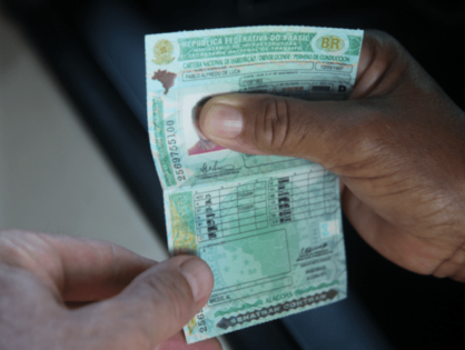 Pontos na CNH são mantidos mesmo com declaração de autoria em cartório