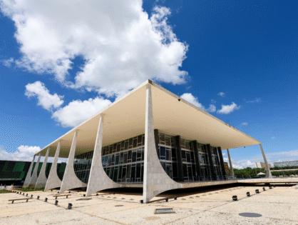 Artigo: A interpretação conforme que não se conforma à Constituição