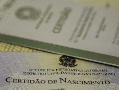 TJ/SP autoriza filha a excluir sobrenome paterno por abandono afetivo