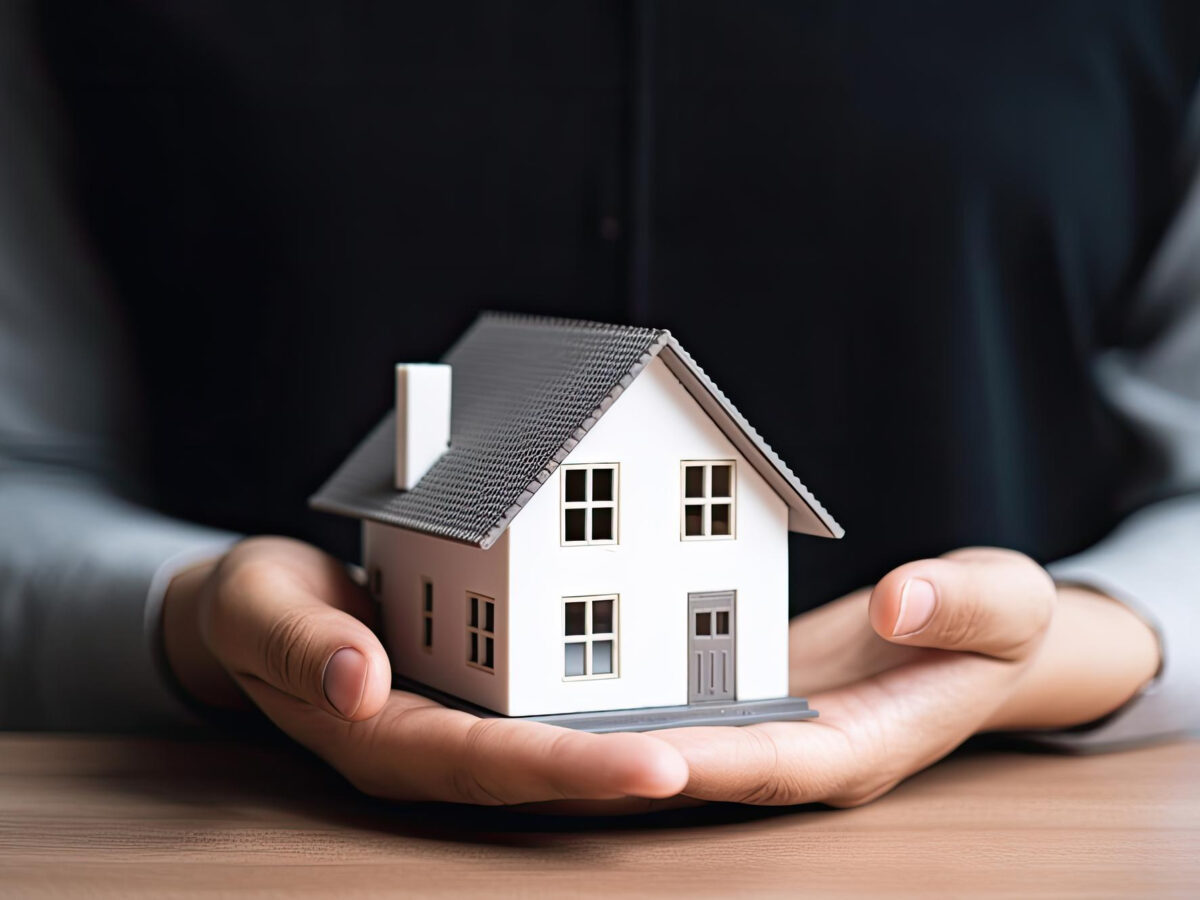 Ainda que incluído no inventário, imóvel qualificado como bem de família é impenhorável