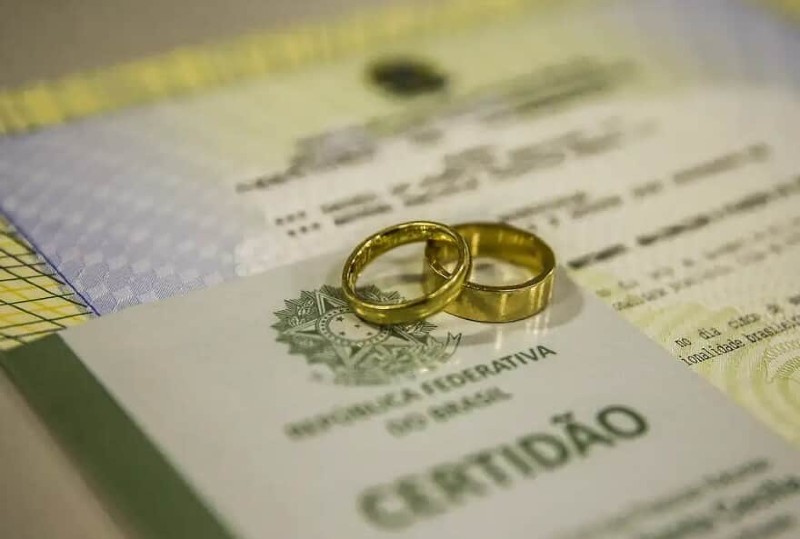 Terceira Turma do STJ admite interesse processual em retificar profissão na certidão de casamento