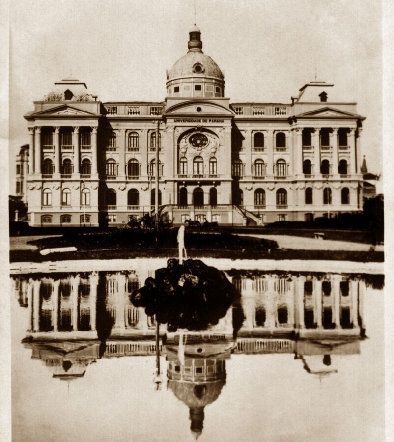 UFPR integra o ensino notarial e registral ao meio acadêmico; professor Rodrigo Kanayama detalha impactos na formação dos futuros bacharéis em Direito