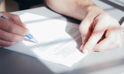 Revista IBDFAM traz análise do Direito das Famílias na era dos contratos e os limites constitucionais da autonomia privada