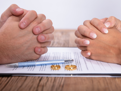 Assine antes de casar: casamentos com pactos nupciais disparam no Brasil