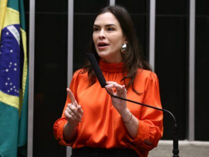 Comissão aprova exigência de informação sobre bebê prematuro na certidão de nascimento