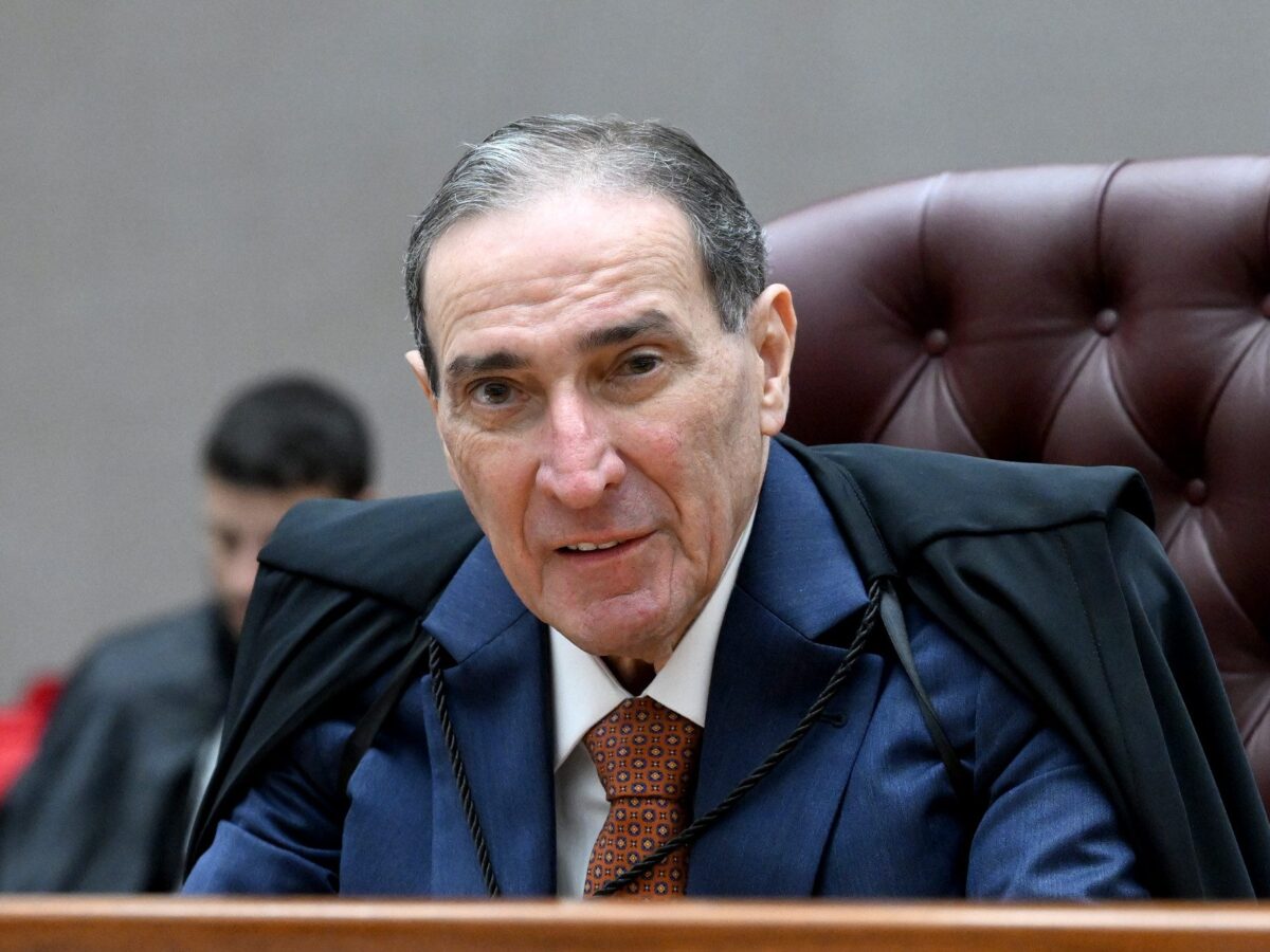 Não é válida carta de suicídio com orientação patrimonial sem assinatura e sem testemunha, diz STJ
