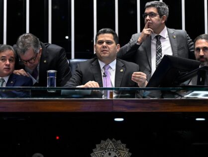 CCJ aprova biometria de mãe e bebê em maternidades