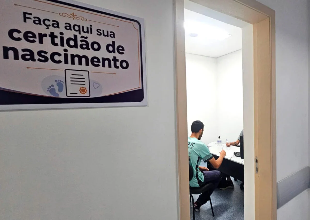 Maternidades do Paraná oferecem certidão de nascimento antes mesmo da alta hospitalar do recém-nascido