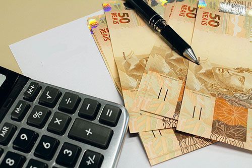 Juiz suspende crédito de R$ 1,2 milhão reivindicado por herdeiro e impede inclusão em partilha