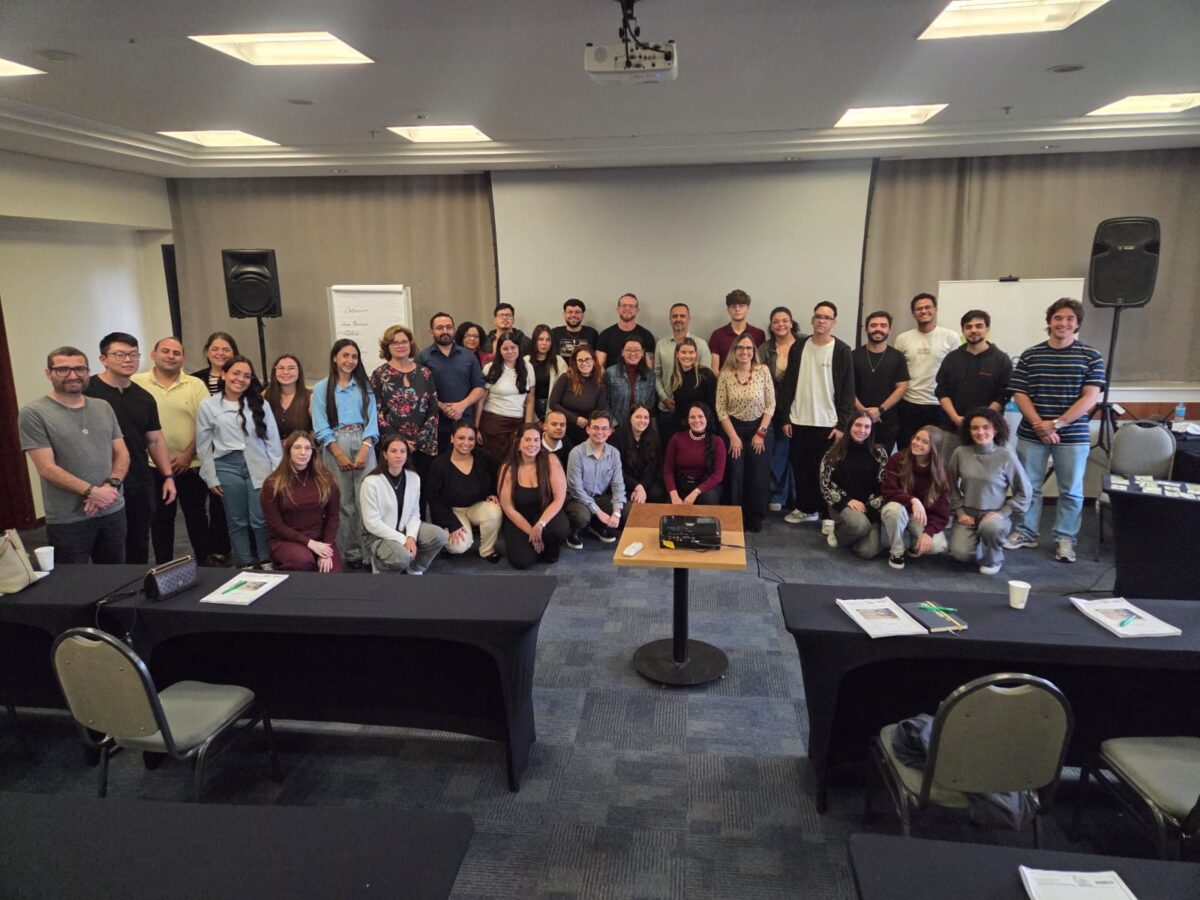 Curso de Grafotecnia e Documentoscopia é realizado em Londrina