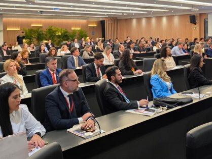 Anoreg/PR participa do Encontro Notarial Sul com debates sobre atuação extrajudicial e proteção às mulheres